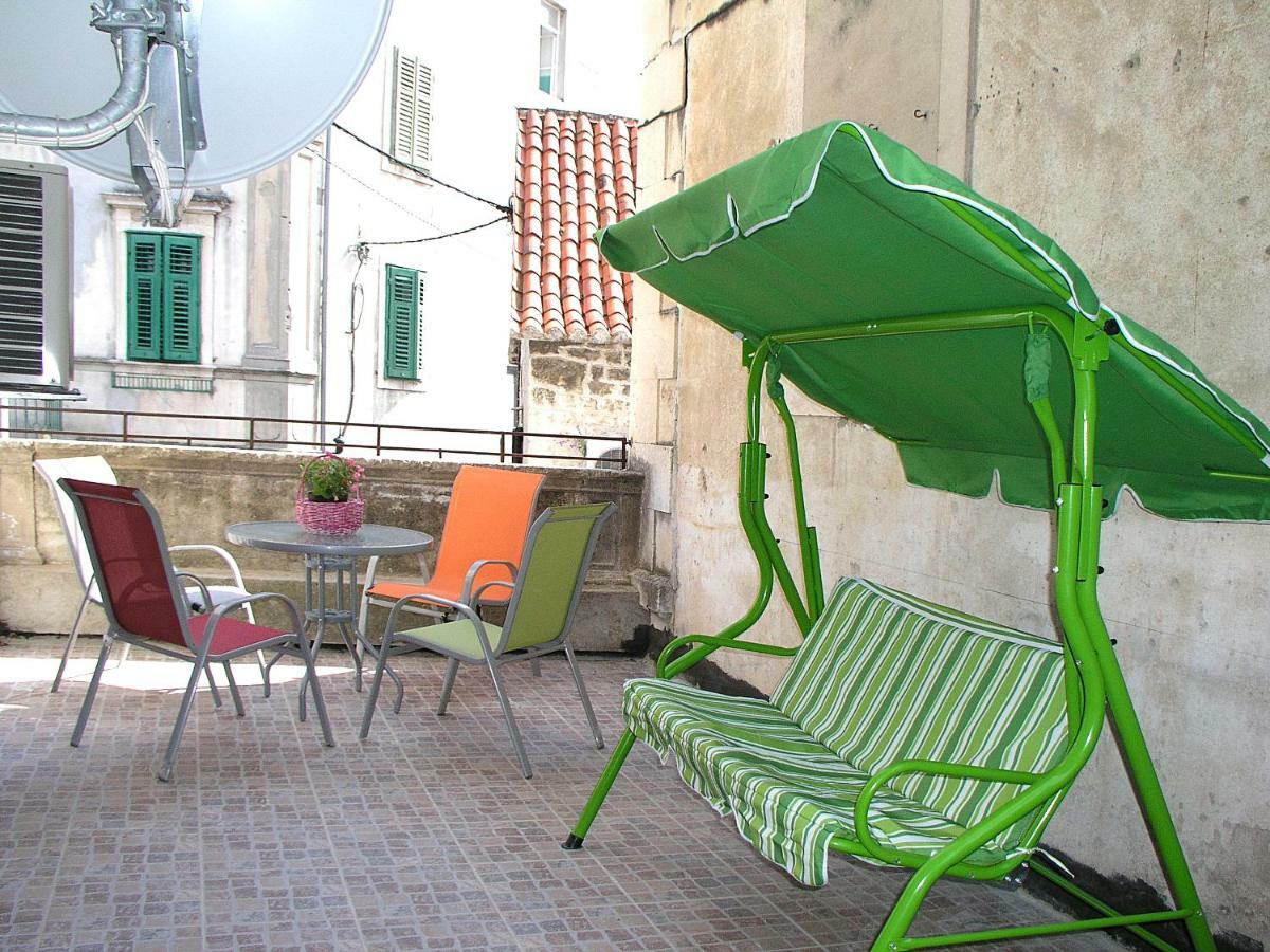 Apartmani Klara I Gracia Split Exterior foto