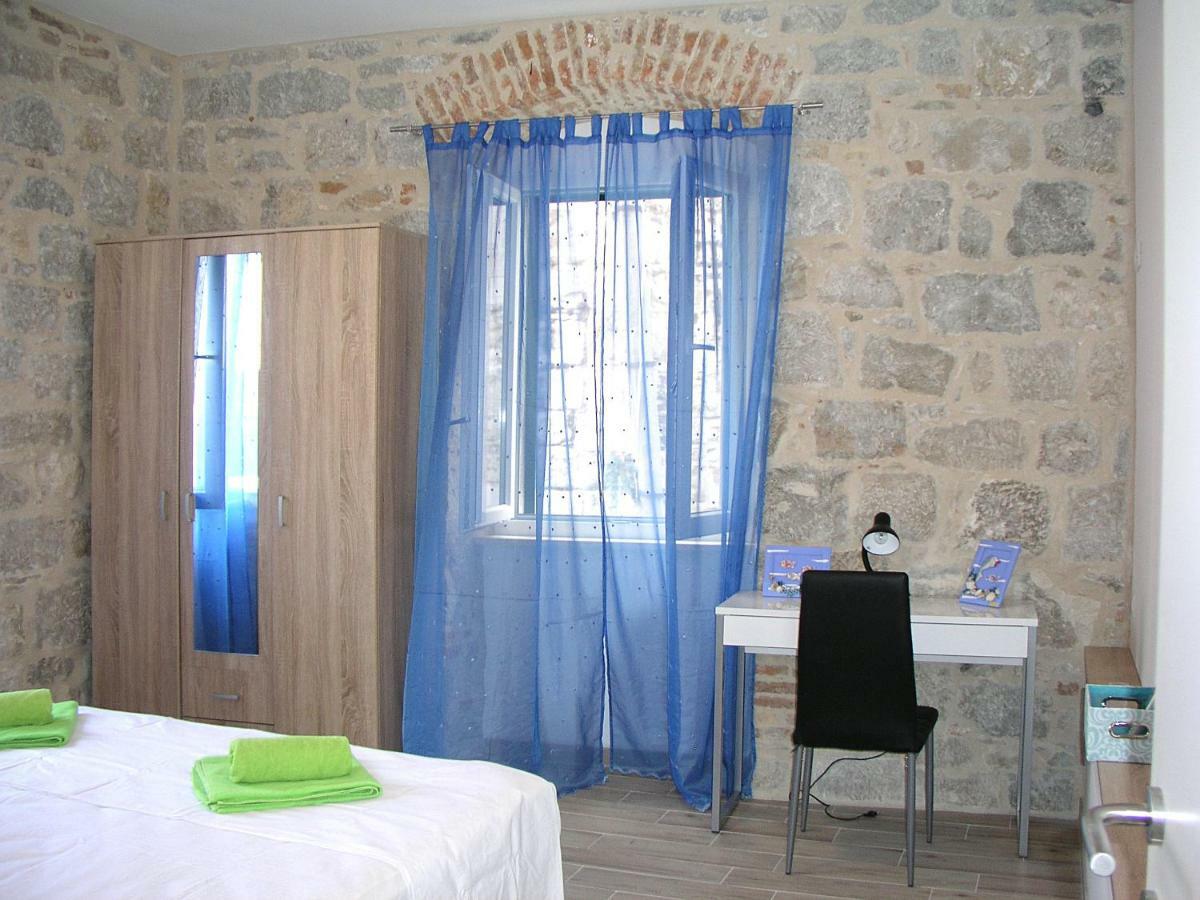 Apartmani Klara I Gracia Split Exterior foto