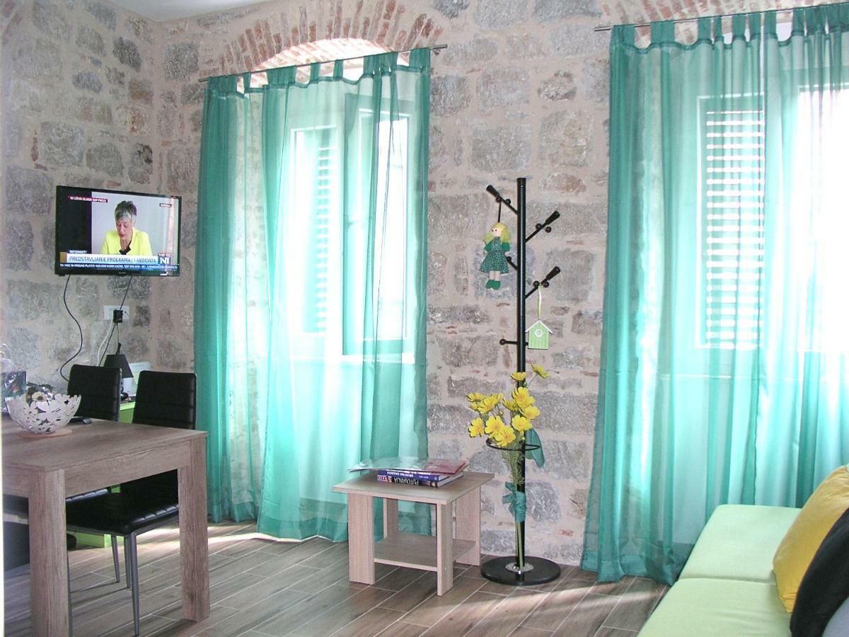 Apartmani Klara I Gracia Split Exterior foto